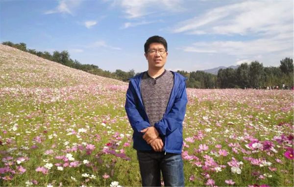 过生日的家人 过生日的家人