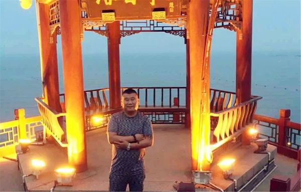 过生日的家人 过生日的家人