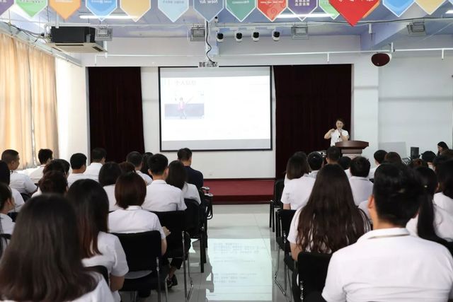 丁红艳-乾港网络总经理